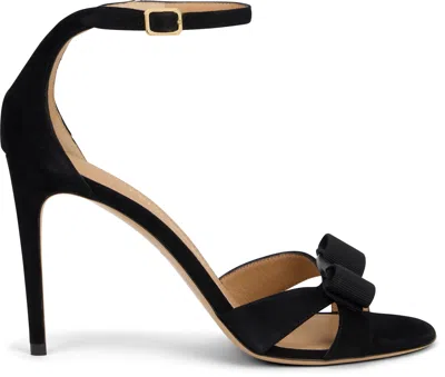 Ferragamo Roxy 90 Vara Bow Suede Sandals In Black