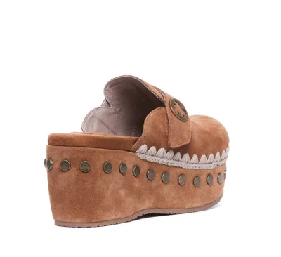 Mou Clog Plain Suede In Brown