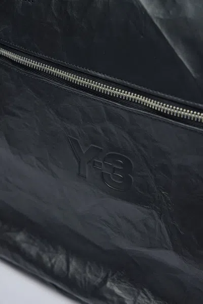 Y-3 Weekender In Black