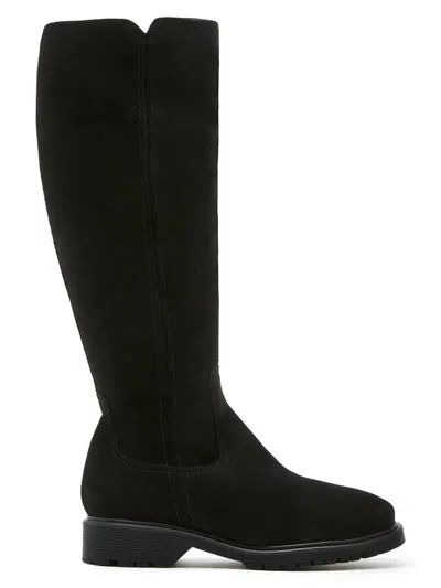 La Canadienne Helene In Black