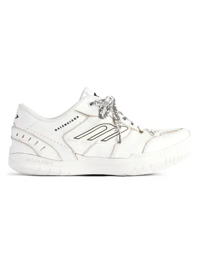 Balenciaga Women Hamptons Worn-out Leather Low-top Sneakers In Neutral