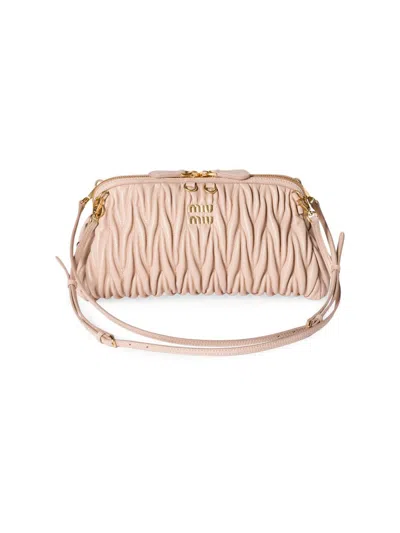 Miu Miu マテラッセ クラッチバッグ In Pink