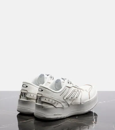 Balenciaga Women Hamptons Worn-out Leather Low-top Sneakers In Neutral