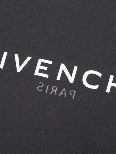 Givenchy Logo Graphic T-shirt In Black