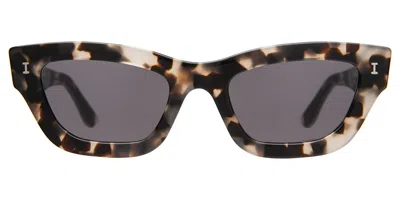 Illesteva Donna Sunglasses In White Tortoise / Grey