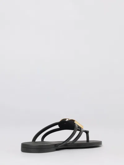 Dolce & Gabbana Black Thong Sandals With Logo Plaque On The Front In Rubber Woman