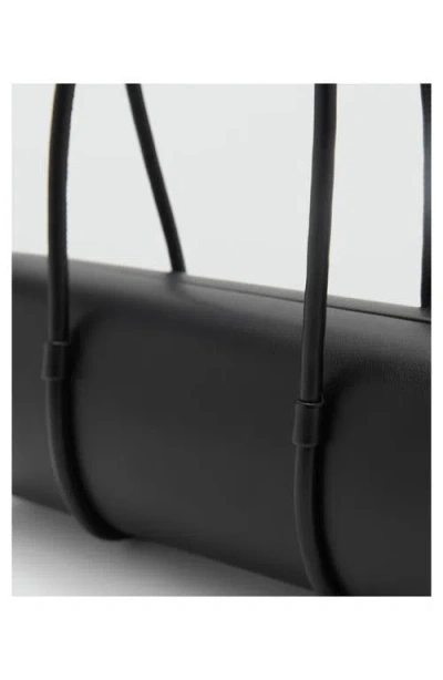 Mango Double Handle Clutch In Black