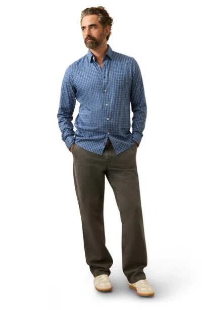Faherty The Movement Button-up Shirt In Blue