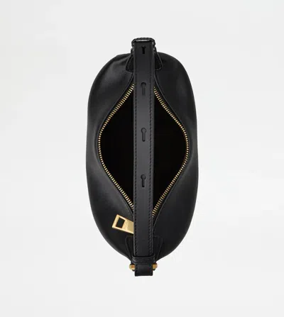 Tod's Metal Dots Mini Leather Shoulder Bag In Black