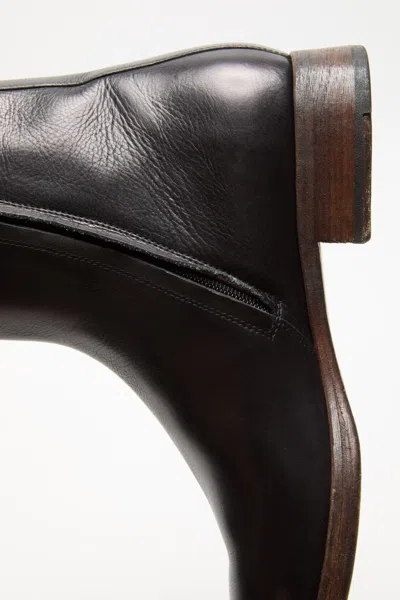 Acne Studios Square-toe Leather Boots In Black