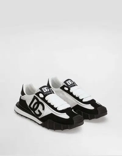 Dolce & Gabbana Statement Low-top Sneakers In Black