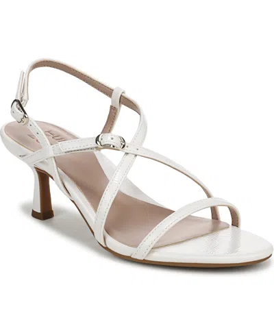 Naturalizer Wide Width Porter Sandal In White