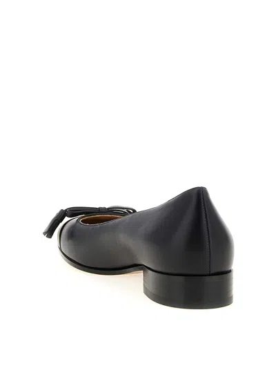Valentino Garavani Leather Valet Du Roi Ballet Flats In Black