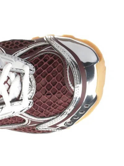 Bottega Veneta Refined Modern Athletic Sneakers For Women In Burgundy