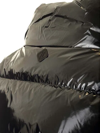 Herno Short Down Jacket In Black
