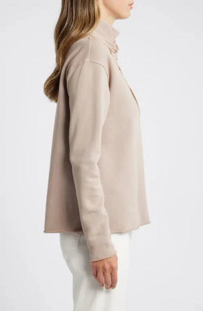 Frank & Eileen Patrick Popover In Neutral