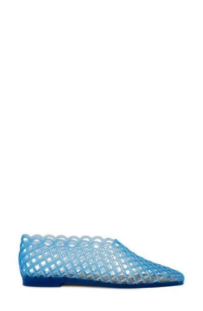 Steve Madden Grove Flat In Blue