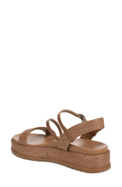 Naturalizer Zayda Platform Sandal In Brown