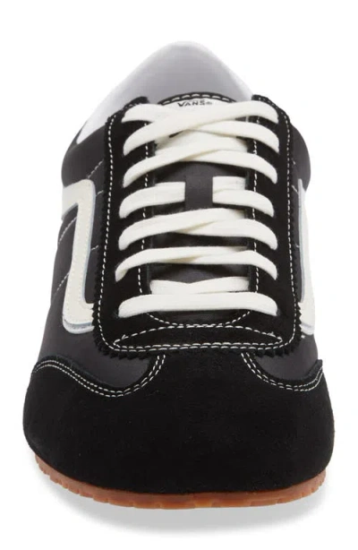 Vans Super Lowpro Sneaker In Black