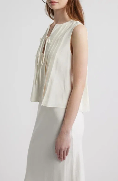 Rails Aja Pleat Sleeveless Top In Neutral