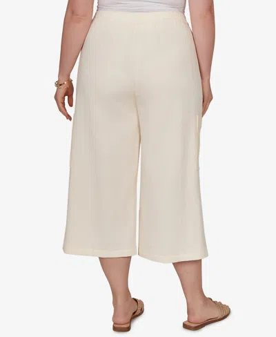 Ruby Rd. Plus Size Gauze Eyelet Cargo Pull-on Capri Pants In Neutral