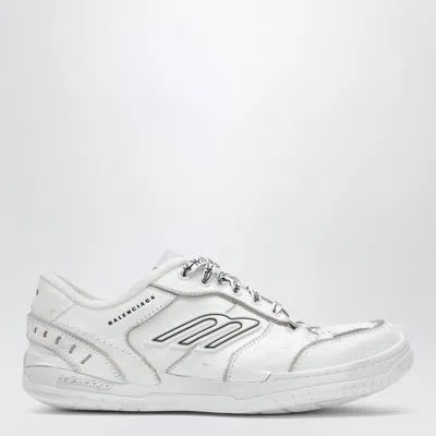 Balenciaga Women Hamptons Worn-out Leather Low-top Sneakers In Neutral