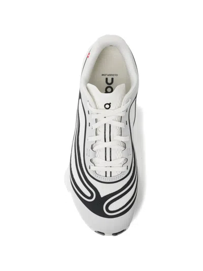 On Cloudflow 5 Ad In White