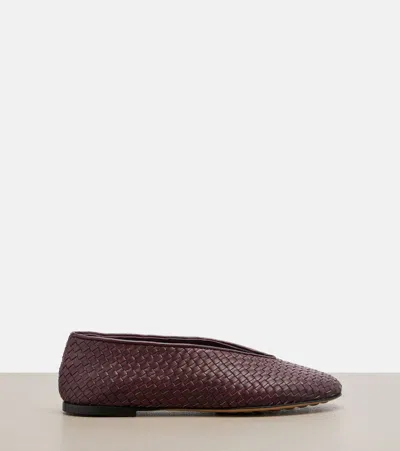 Bottega Veneta Women Rosa Flat Leather Ballerinas With Intrecciato Motif In Brown