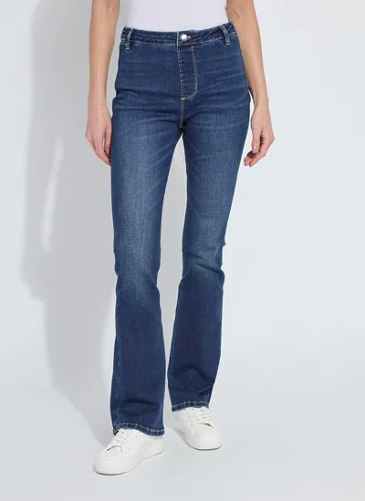 Lyssé Smoothing Waistband Bootcut Jeans In Ecru White In White