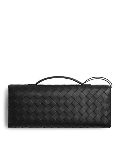Bottega Veneta Women Black Andiamo Clutch, Onesize Luxury Clutches For Women Darveys