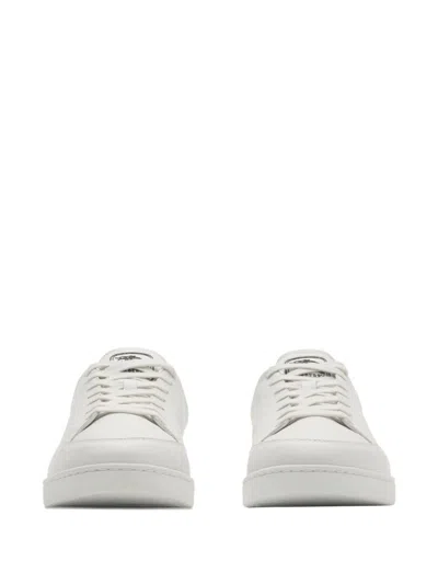 Burberry White Calf Leather Bos Taurus Low Top Sneakers