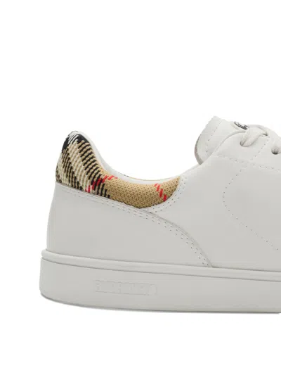 Burberry White Calf Leather Bos Taurus Low Top Sneakers