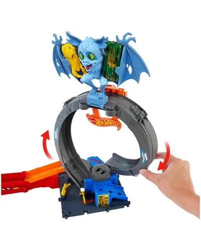 Hot Wheels City Bat Loop Attack Playset In Multi