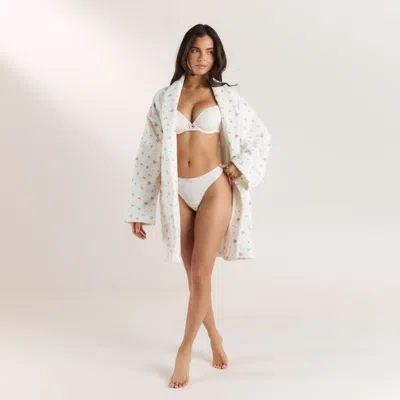 Lounge White Print In White