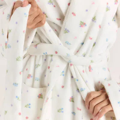 Lounge White Print In White