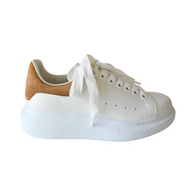 Alexander Mcqueen Oversized Sneaker White Labrador In White