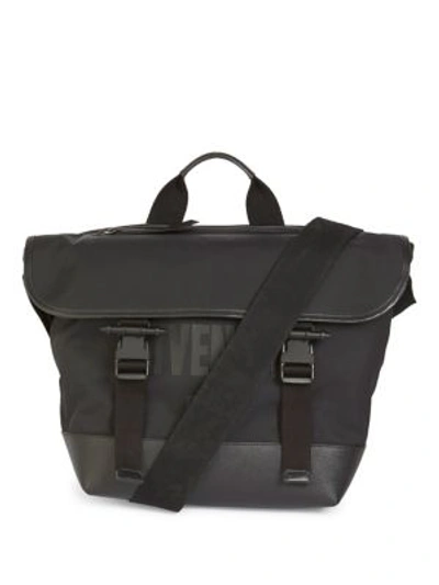 Givenchy Logo Detailed Messenger Bag In Black