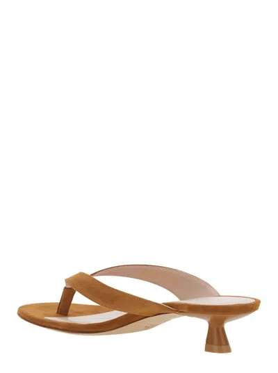 Stuart Weitzman Rio Leather Kitten-heel Thong Sandals In Brown