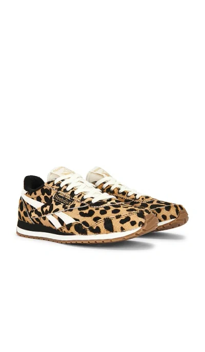 Reebok Classic Az Sneaker In Animal Print