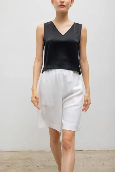 Leset Barb V Neck Shell In Black