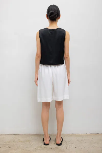 Leset Barb V Neck Shell In Black