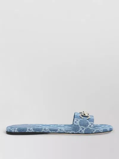 Gucci Flat Sandals Open Toe Patterned Fabric Hardware In Multi