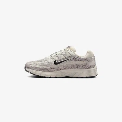 Nike P-6000 Se Sneakers In Neutral