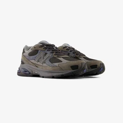 New Balance 2010 Suede-panel Sneakers In Green