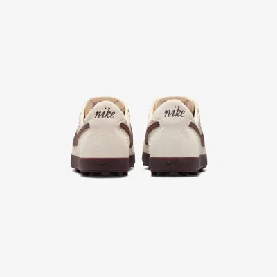 Nike Astrograbber Leather Se Sneakers In Neutral