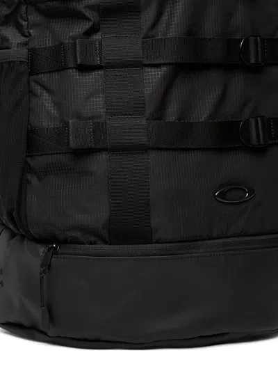 Oakley Buckle-strap Backpack In Red