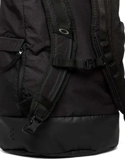 Oakley Buckle-strap Backpack In Red