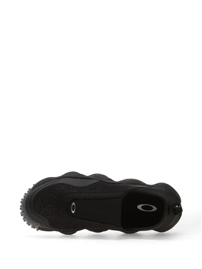 Oakley Eon Shift Sneakers In Black