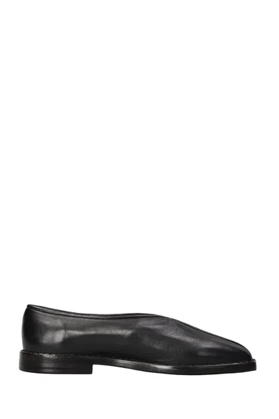 Lemaire Leather Loafers Square Toe Seam Detailing In Black