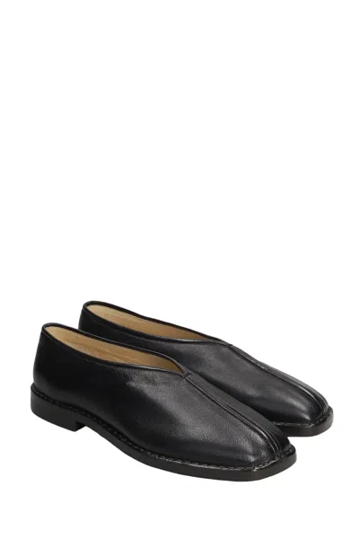 Lemaire Leather Loafers Square Toe Seam Detailing In Black